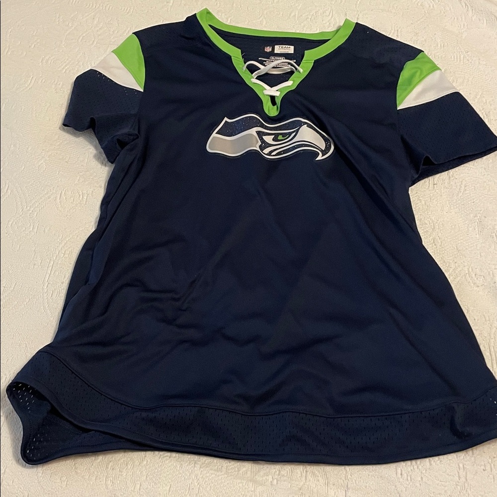 Seahawks women's extra-large tshirt - Picture 4 of 9